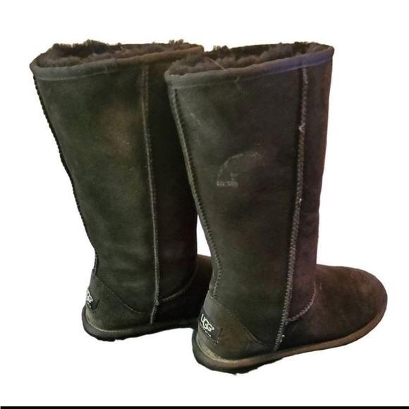 UGG Classic Tall Boots - Picture 5 of 7